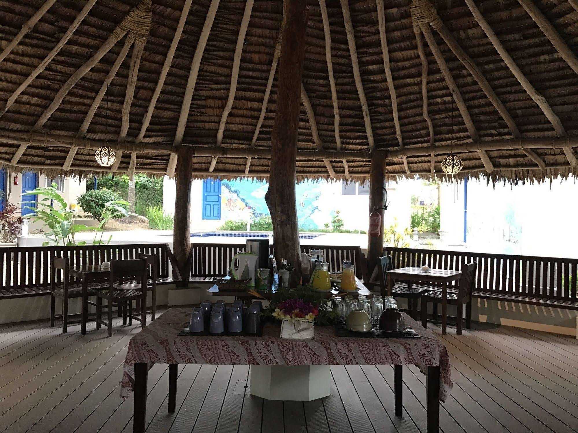 Vanuatu Holiday Hotel Порт-Віла Екстер'єр фото